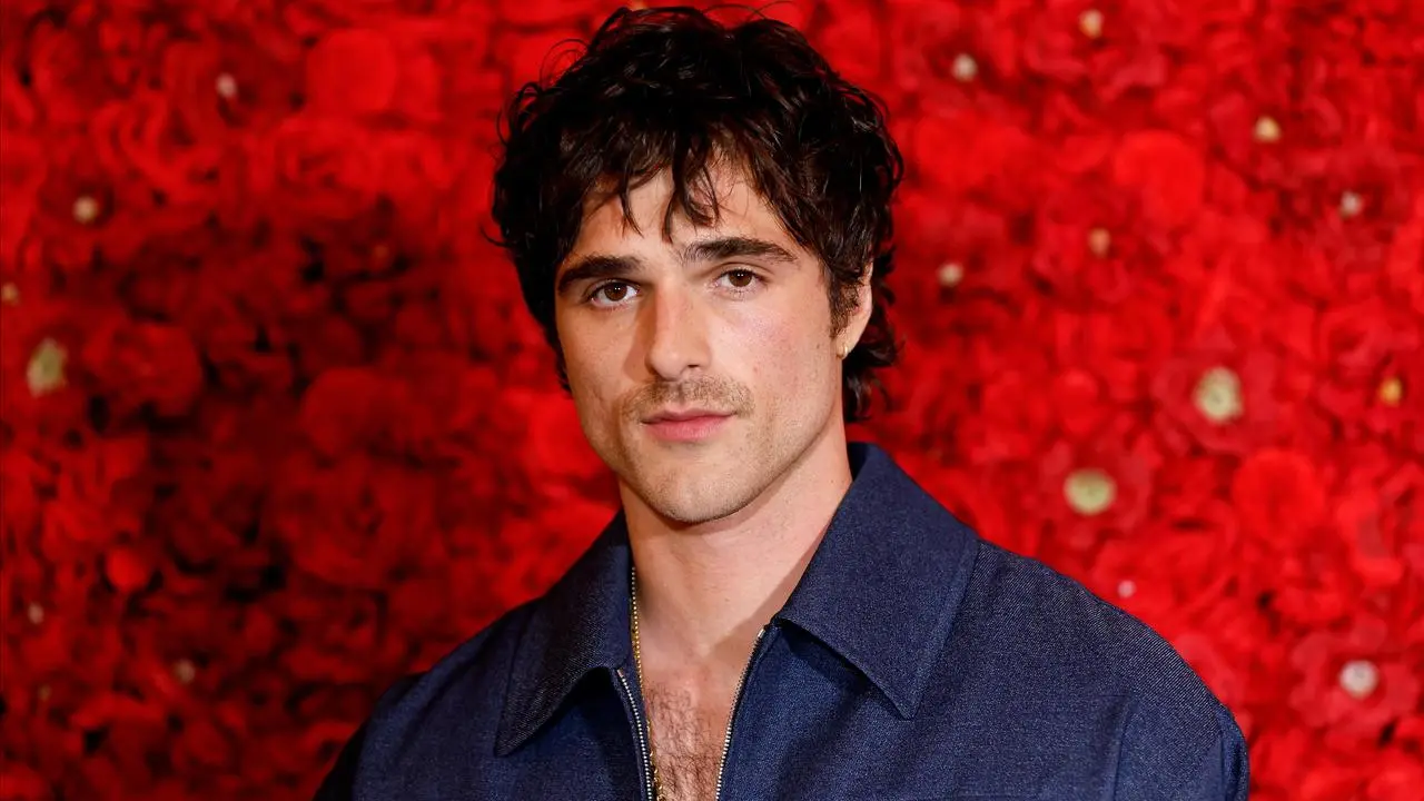 The Rise of Jacob Elordi: From Euphoria to Hollywood Fame