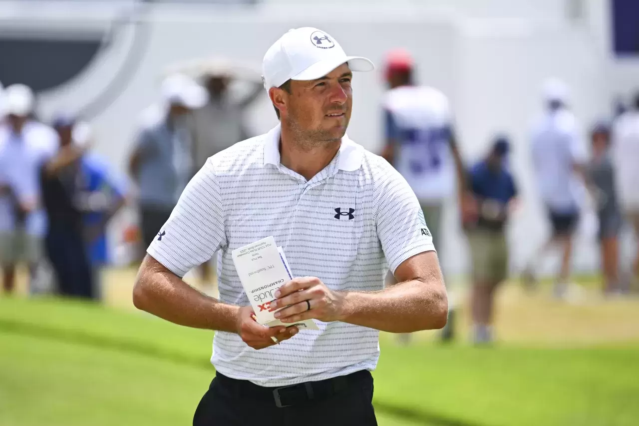 The Rise and Impact of Jordan Spieth in Professional Golf
