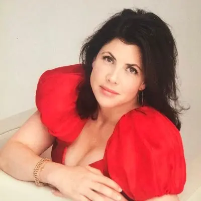 Kirstie Allsopp: A Leading Figure in Property Television