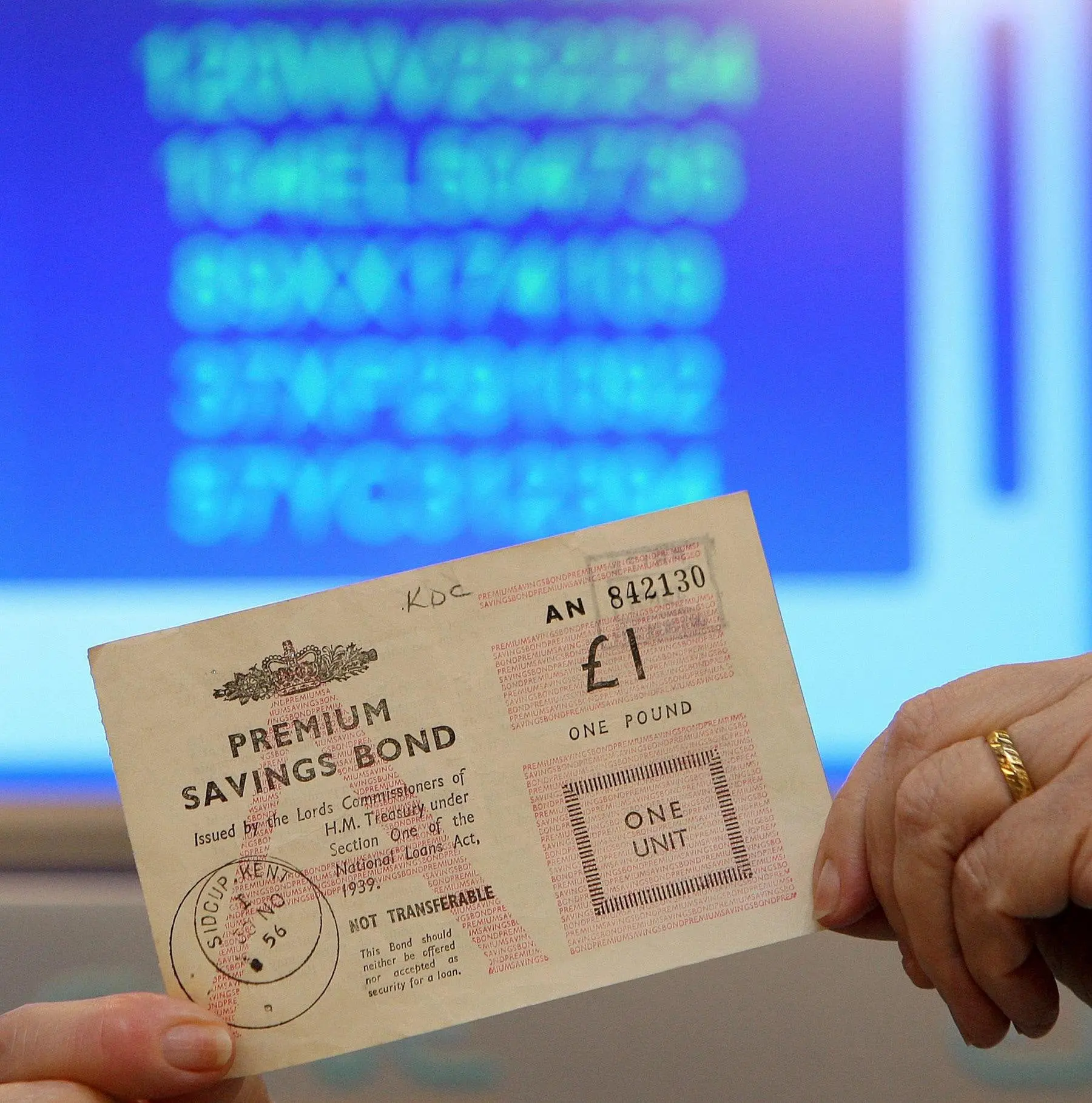 An Overview of Premium Bonds: Benefits and Recent Trends