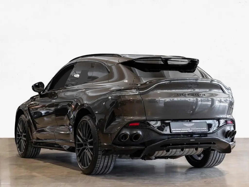 Exploring the Aston Martin DBX SUV: Luxury Meets Performance