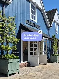 Discover Bicester Village: A Luxurious Shopping Experience