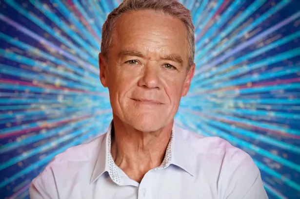 Unveiling the Age of Stefan Dennis: A Neighbours Icon