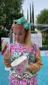 JoJo Siwa: The Icon of Youth Entertainment
