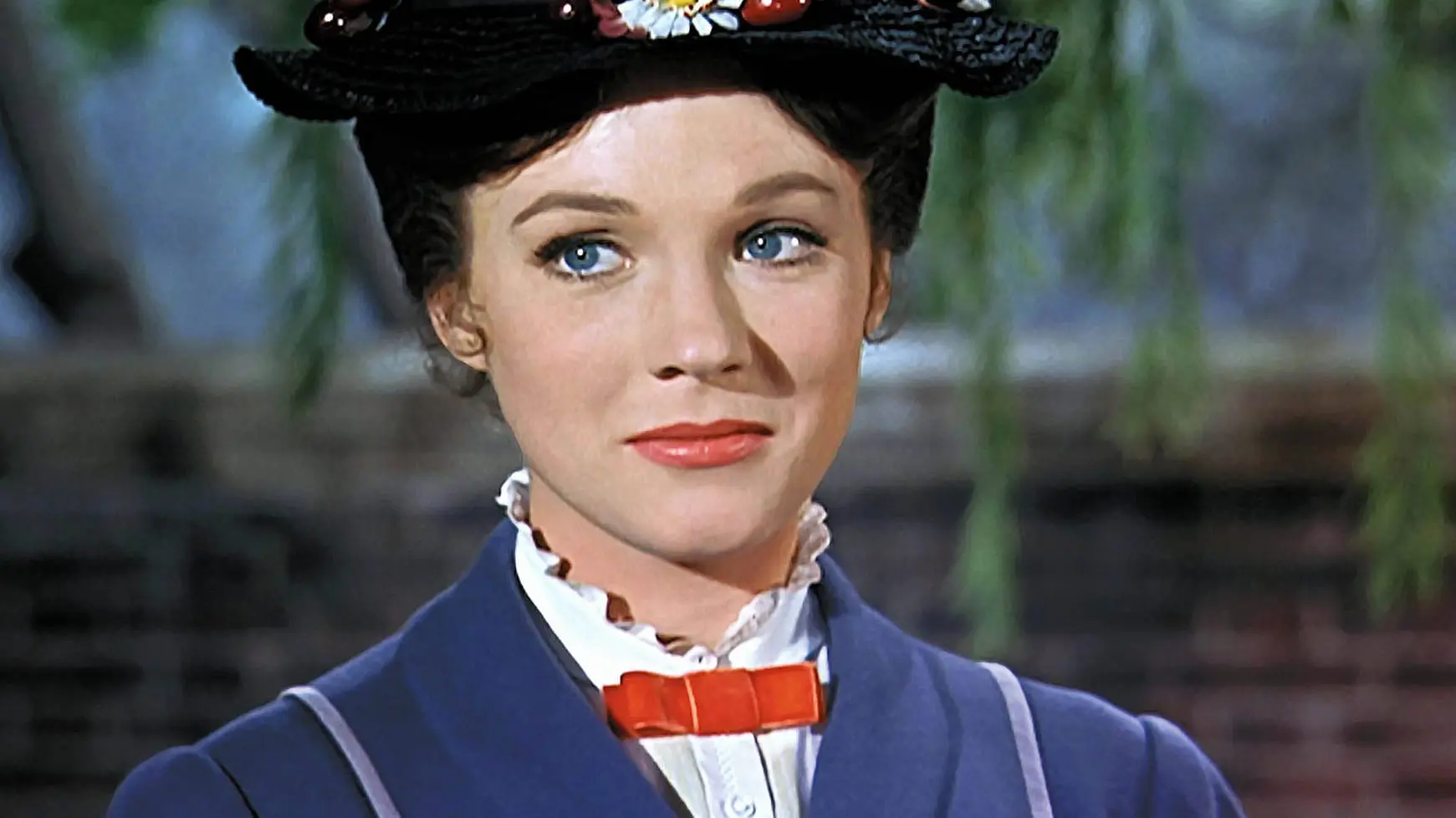 Julie Andrews and Her Timeless Role in Mary Poppins