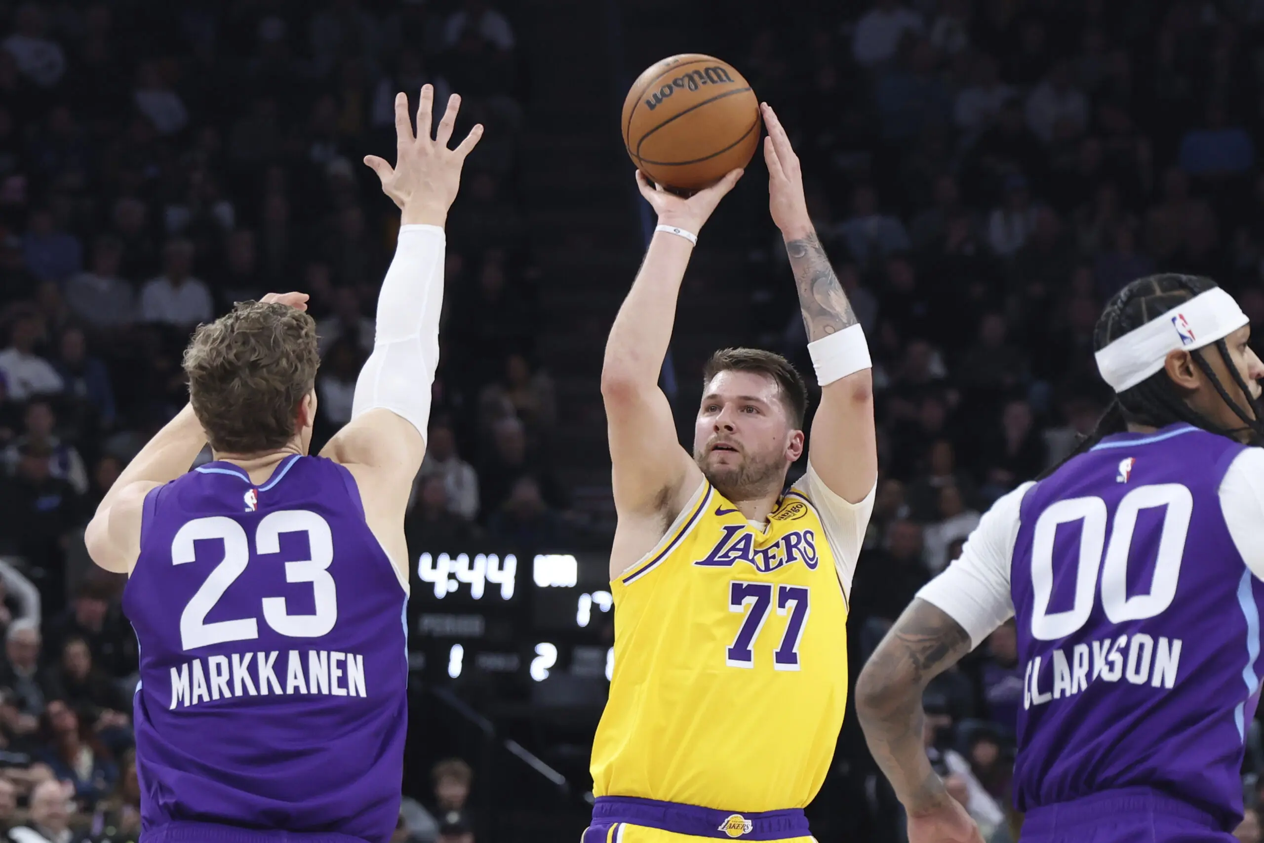 The Los Angeles Lakers: A Legacy in Basketball Excellence