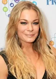 Discovering LeAnn Rimes: Country Music Icon