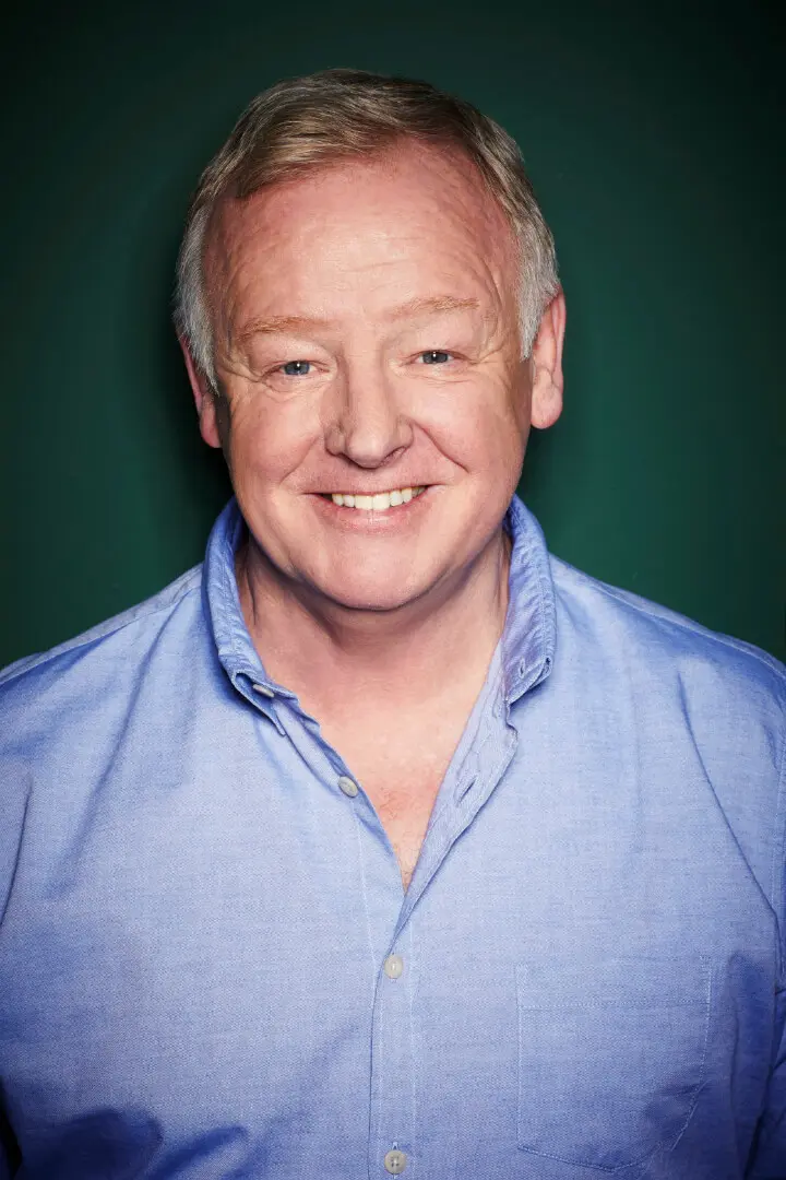 The Life and Career of Les Dennis: Britain’s Beloved Comedian