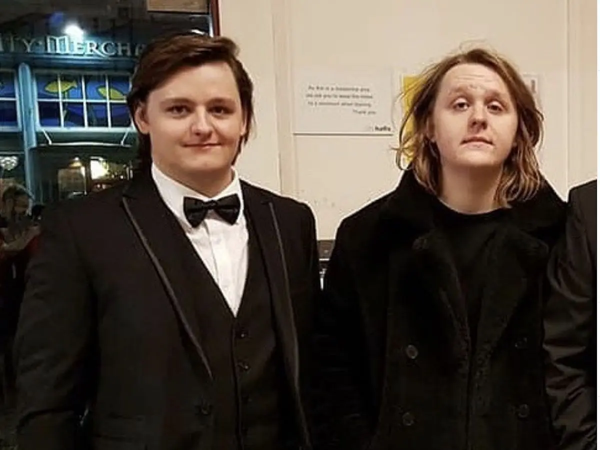 The Untold Story of Lewis Capaldi’s Brother
