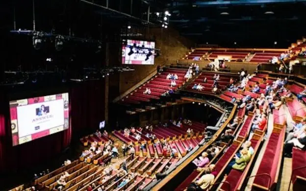 The Grand Ole Opry: A Country Music Tradition