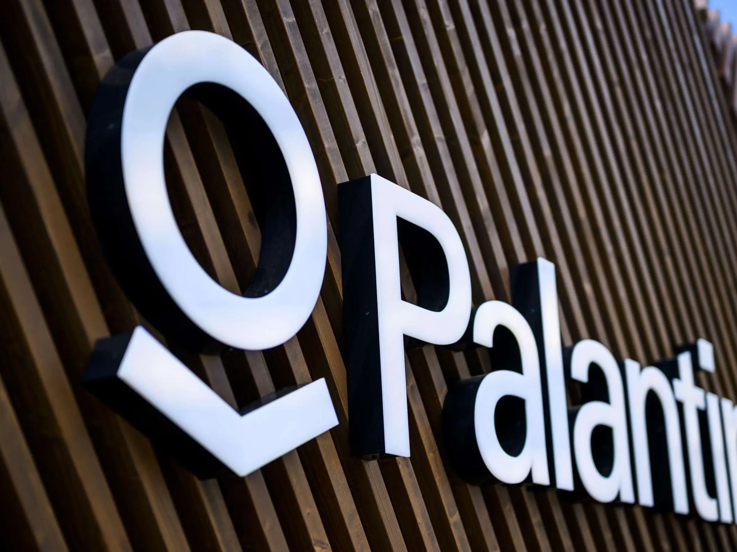The Transformative Role of Palantir in Data Analytics