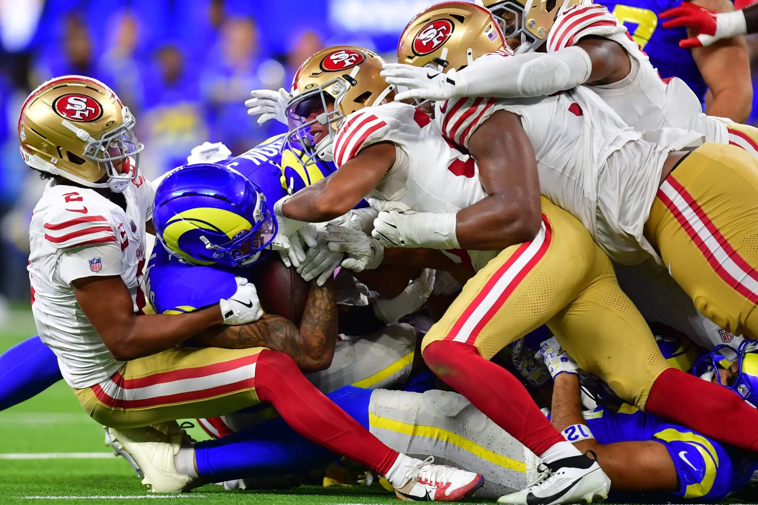 Rams vs 49ers: A Rivalry of NFL Titans
