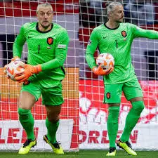 Remko Pasveer: The Rise of a Dutch Goalkeeping Star