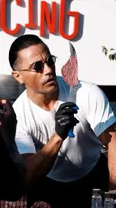 The Rise of Salt Bae: From Viral Sensation to Restaurant Mogul