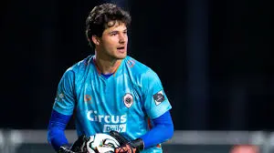 Senne Lammens: A New Era in Football