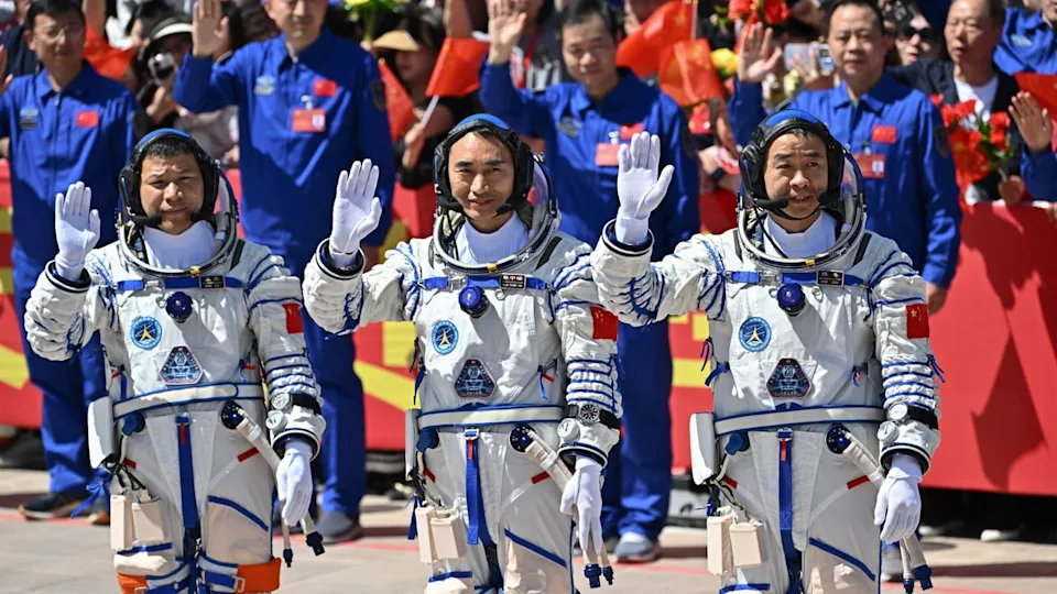 Chinese Astronauts Stranded: Latest Developments and Implications