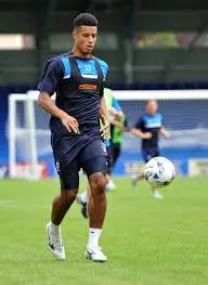 Lyle Taylor: Rising Star in Professional Football