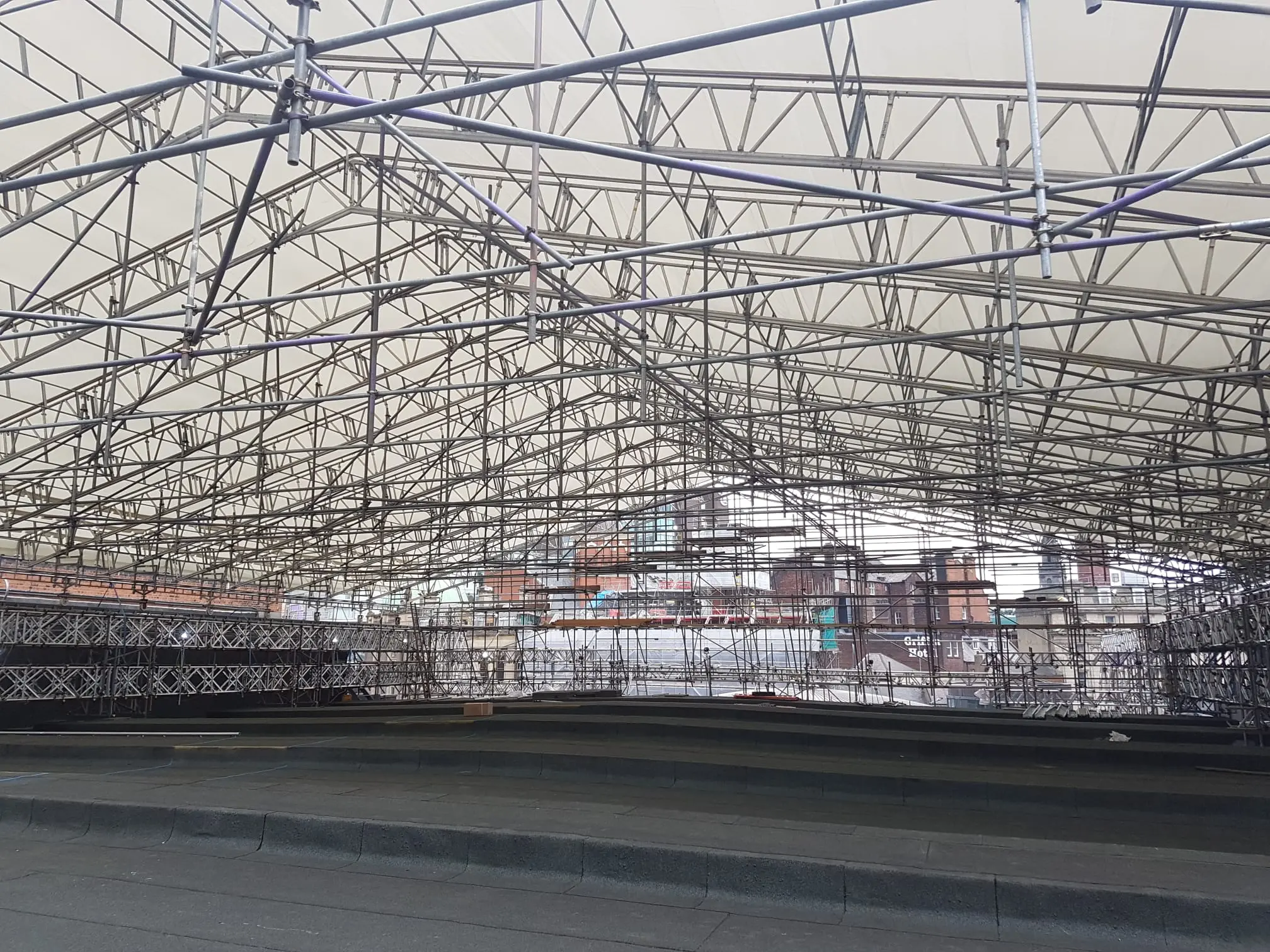 Exploring Leeds Train Station: A Vital Transport Hub