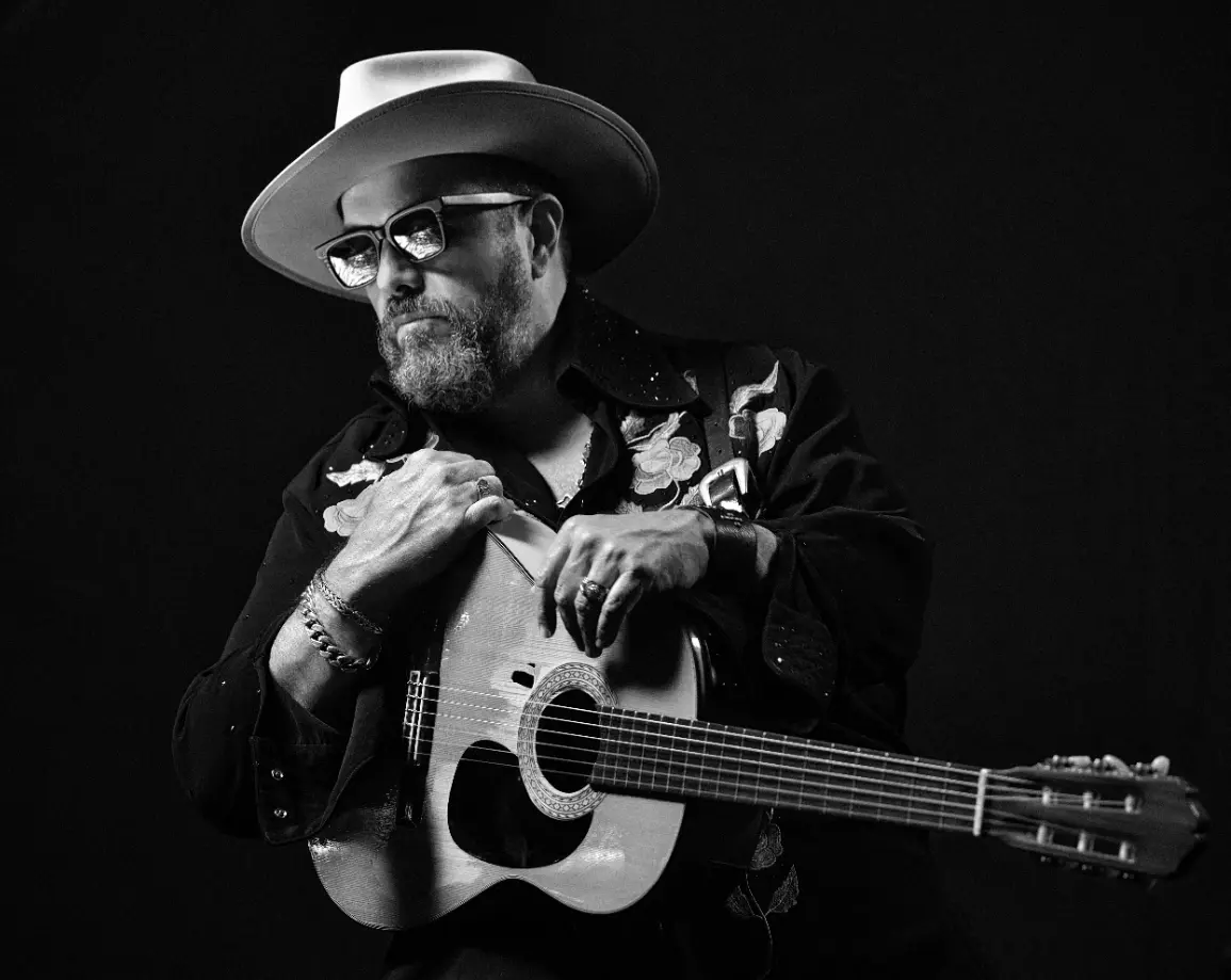 Exploring The Mavericks and Raul Malo’s Impact on Music