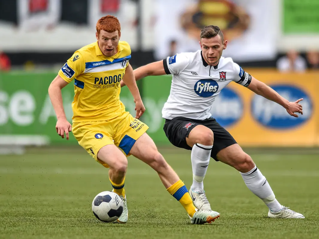 Derry City vs Dundalk: A Thrilling Encounter in Football