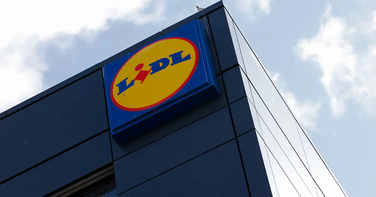 The Dismissal of Julian Oxborough from Lidl: Implications and Reactions