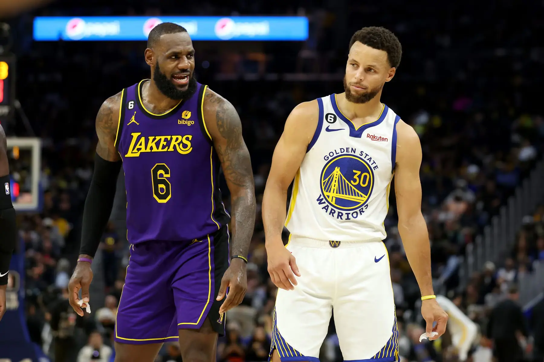 Lakers vs Warriors: A Rivalry Renewed in the NBA