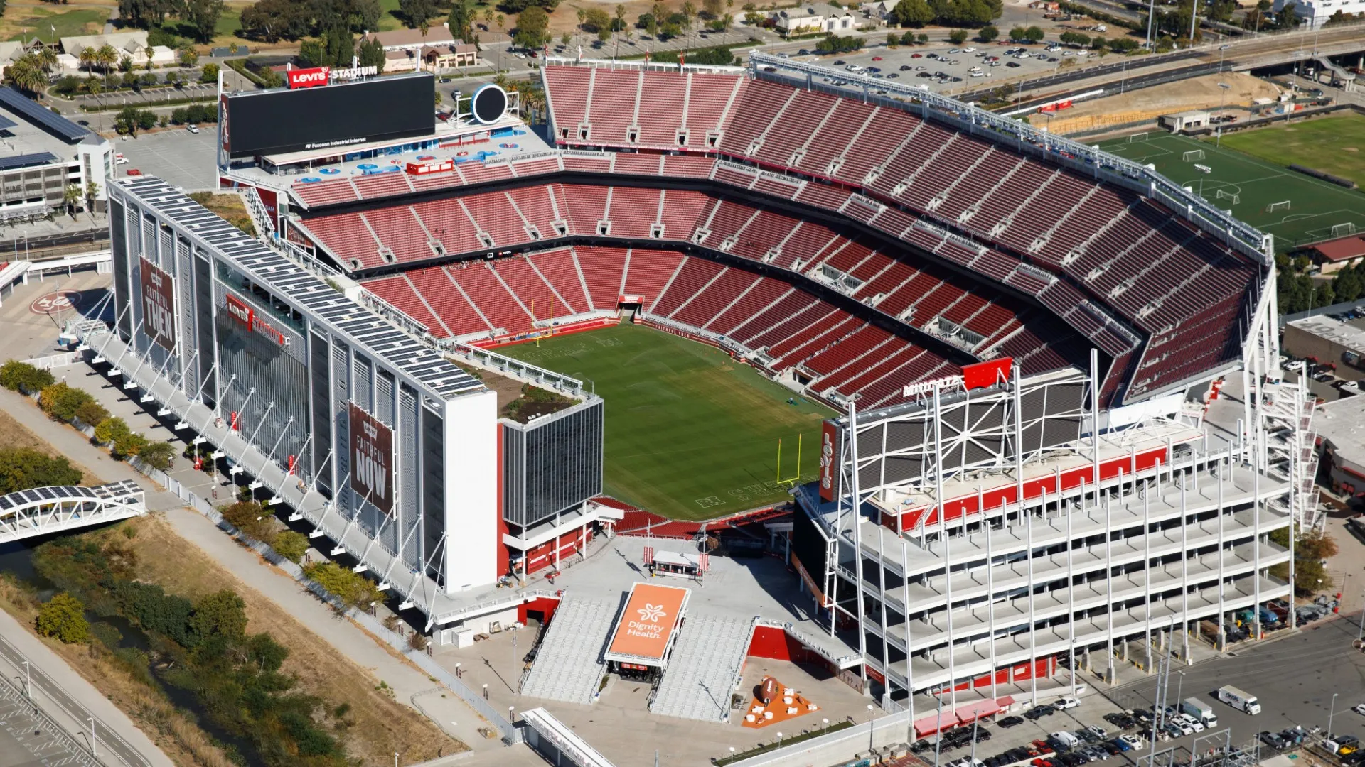 Understanding Levi’s Stadium Capacity and Its Impact