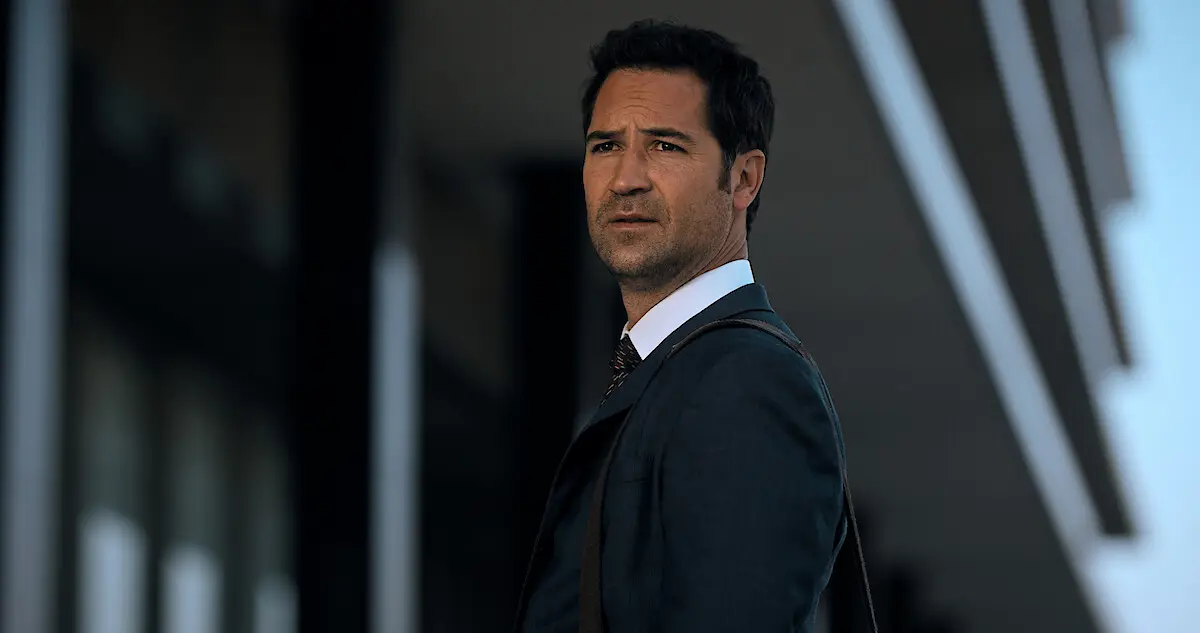 Exploring The Lincoln Lawyer: A Blend of Crime and Justice