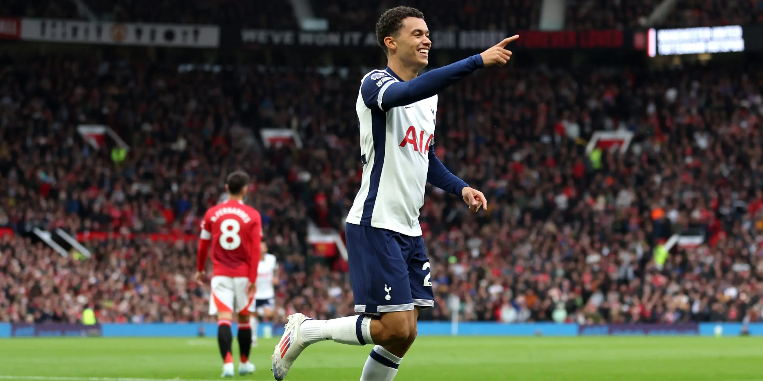 Manchester United F.C. vs Tottenham: A Statistical Breakdown