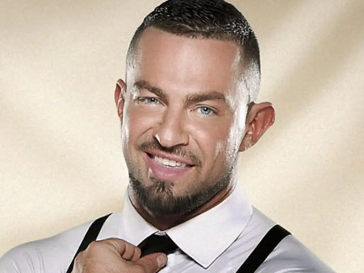 The Journey of Robin Windsor: Dance and Television Star