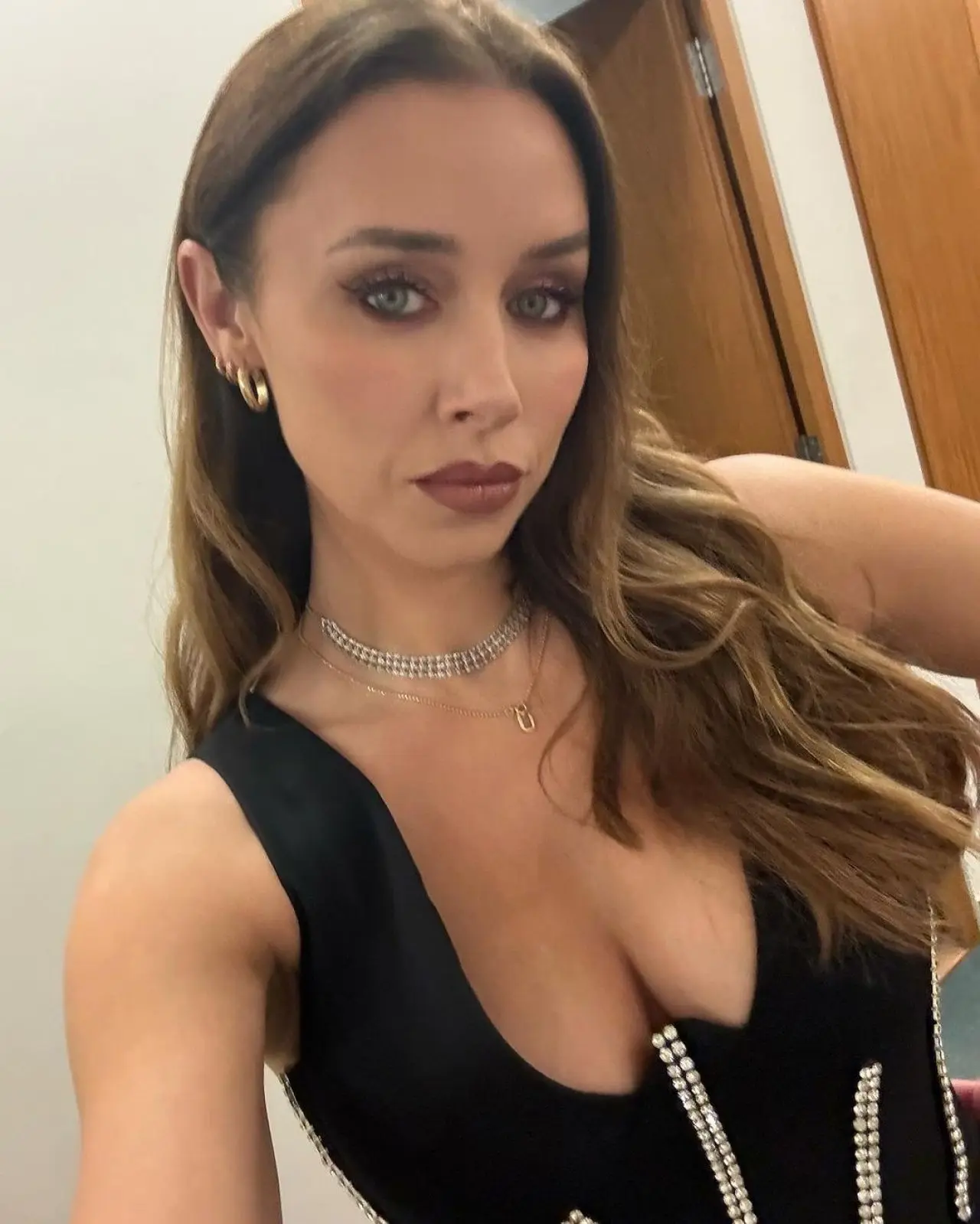 Una Healy: Musician, Television Personality, and Entrepreneur