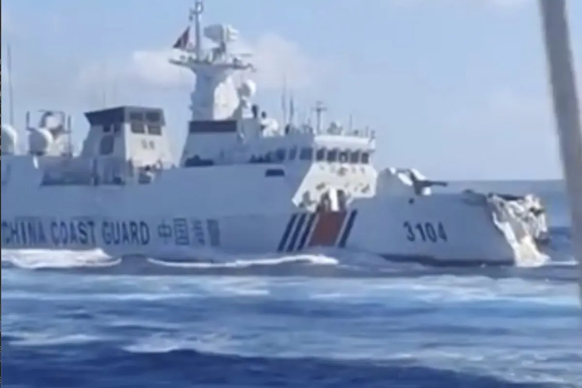 Collision of US Navy Ships: A Critical Examination