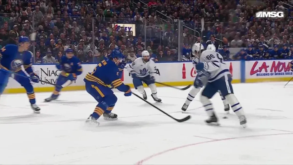 Antoine Roussel Critiques Josh Anderson’s Performance
