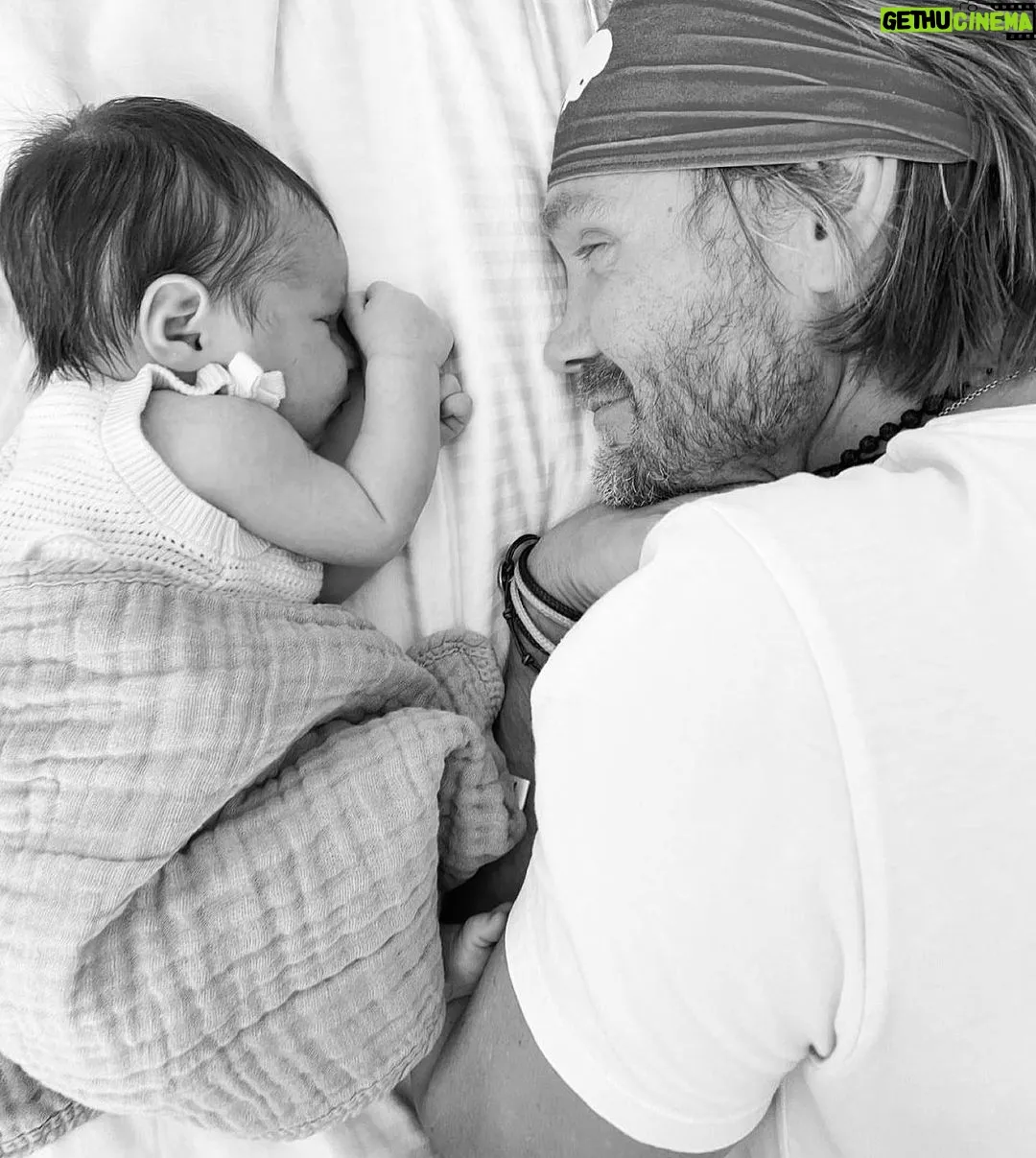 Chad Michael Murray Expresses Condolences for James Van Der Beek