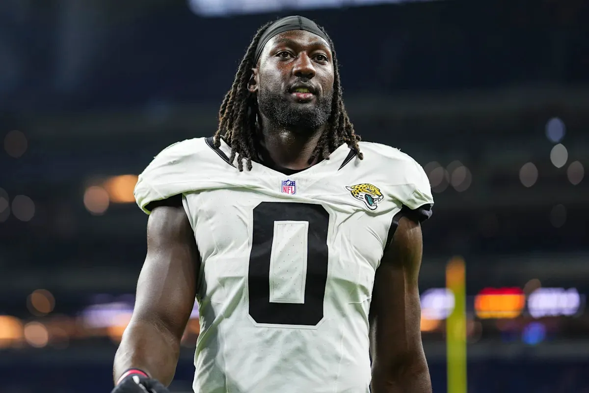 Devin Lloyd Signs with the Carolina Panthers