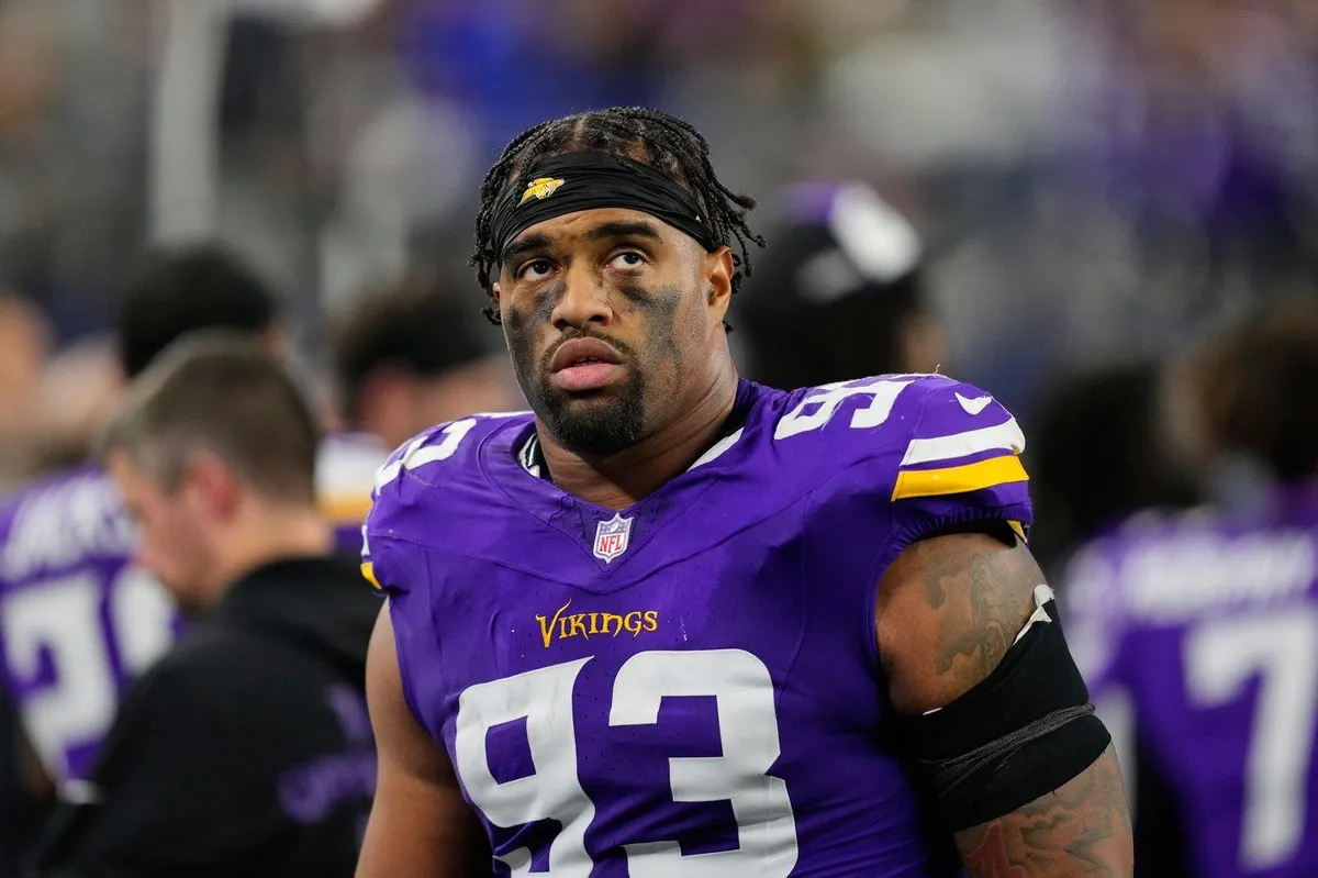 Javon hargrave released by the Minnesota Vikings, signs with Green Bay Packers