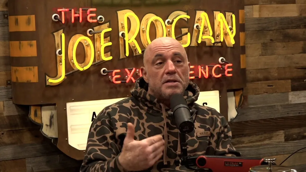 Joe Rogan Criticizes Trump Over Iran Conflict
