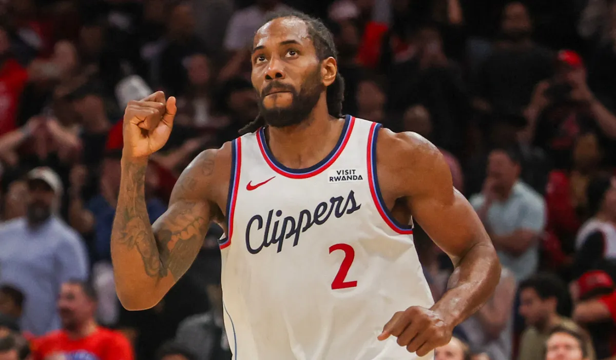 Kawhi Leonard Trade Rumors Heat Up as Clippers Face Knicks