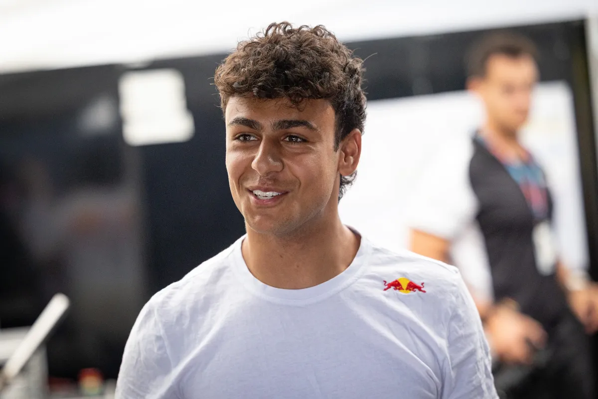 Lindblad f1: Arvid Lindblad’s F1 Debut at Albert Park