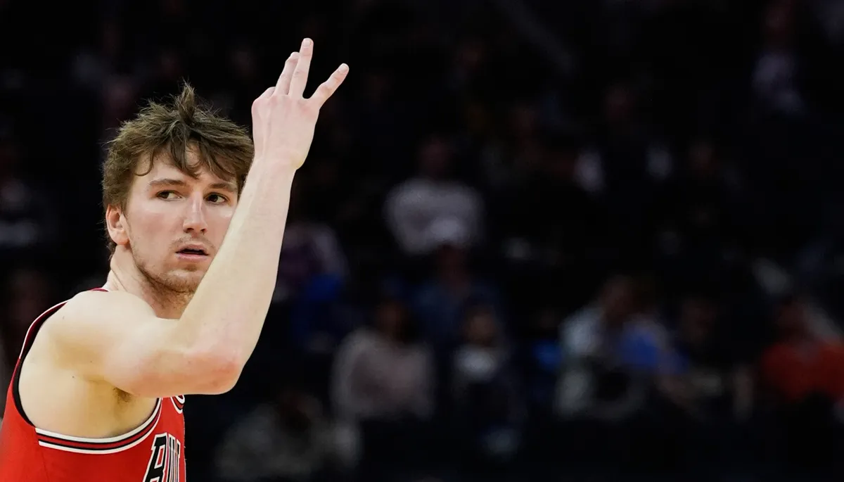 Matas Buzelis Shatters Record with 41 Points Against Warriors