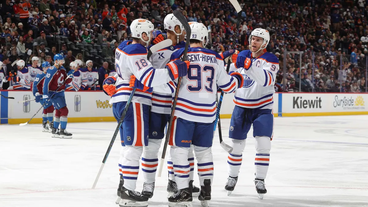 Oilers Secure 4-3 Victory Against Avalanche