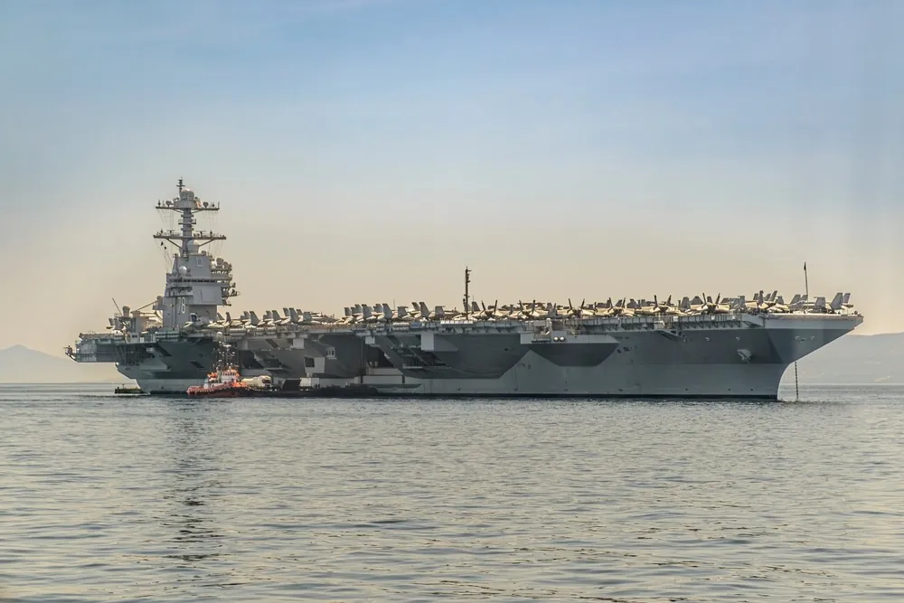 Porte avions américain gerald ford: USS Gerald Ford Incident in the Red Sea: American Aircraft Carrier Update
