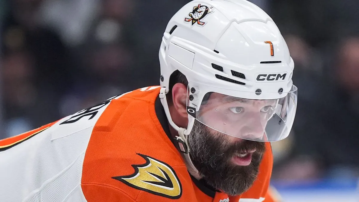 Radko gudas: Will  Play Despite Injury?