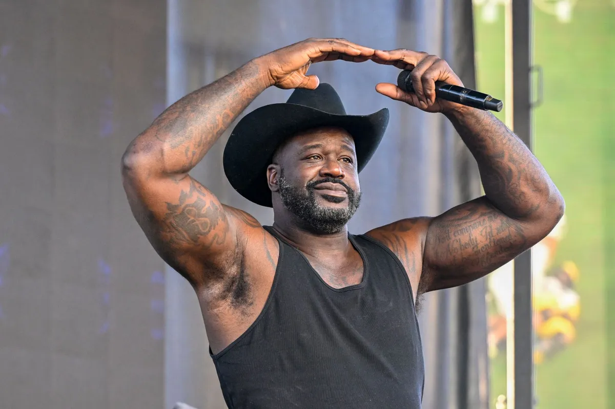 Shaq Visits Edmonton to Promote New Furniture Line