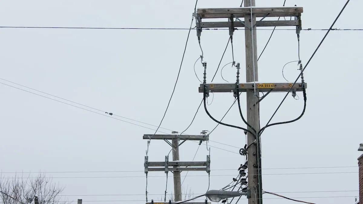 Tva nouvelles: Ice Storm Causes Widespread Power Outages in Quebec