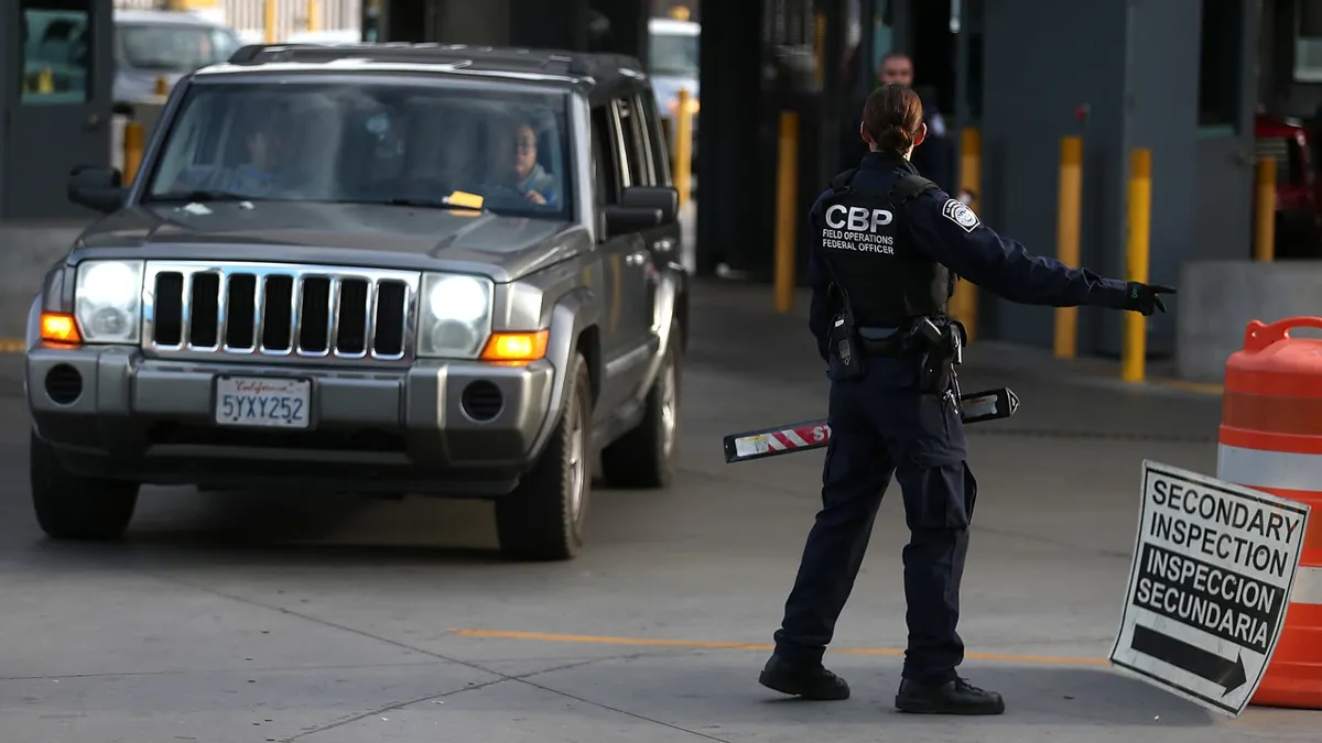 US Border Agents Searching Phones: Recent Developments