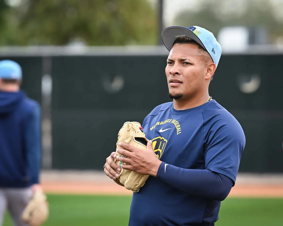 Zerpa: Angel  Traded from Kansas City Royals to Milwaukee Brewers