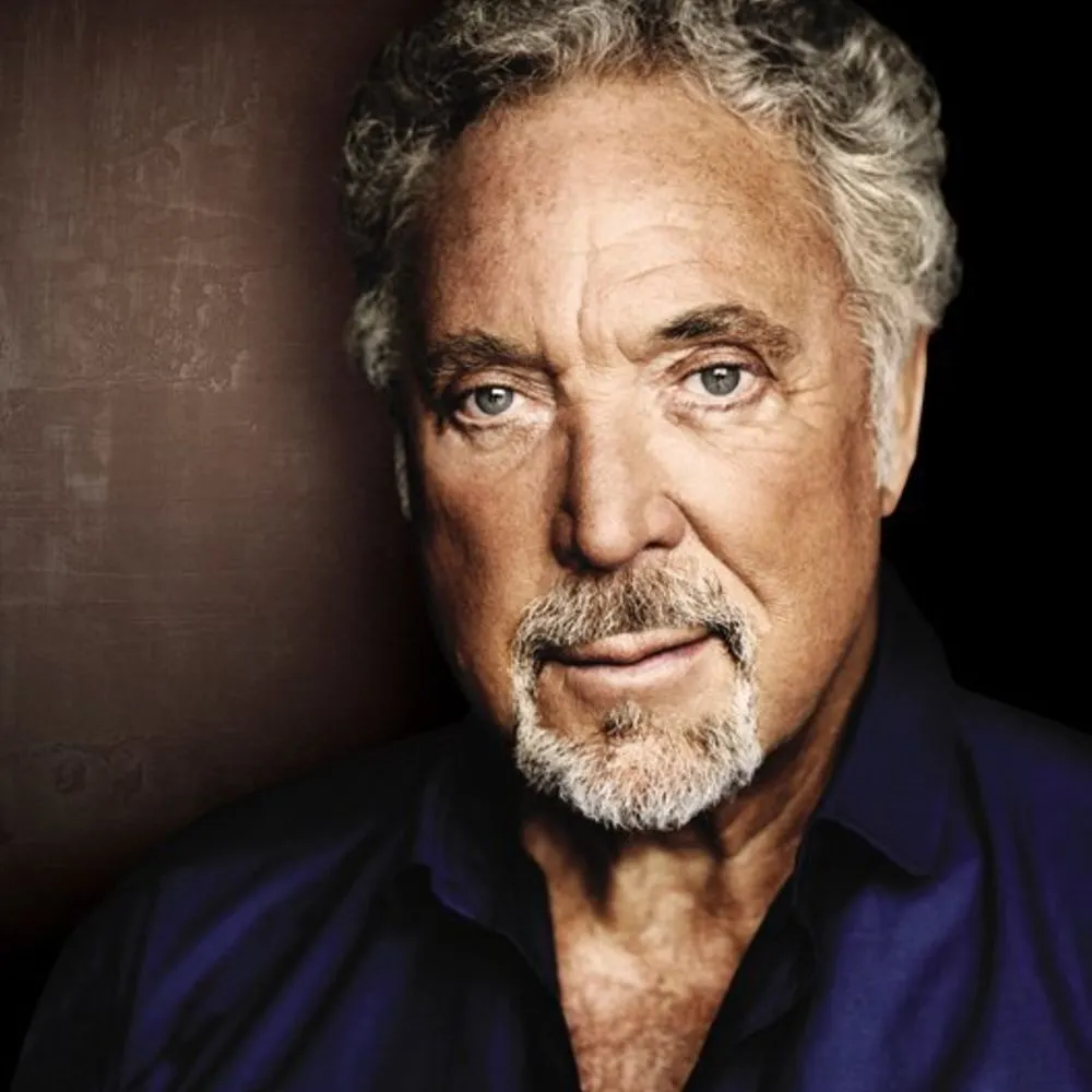 Tom jones: What’s New with ?