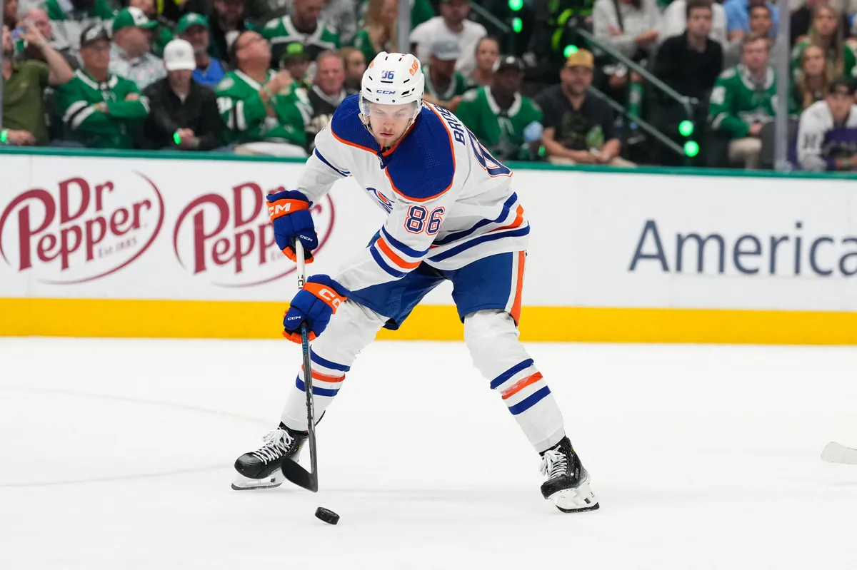 Dylan holloway: What Does ‘s Contract Extension Mean for the Blues?