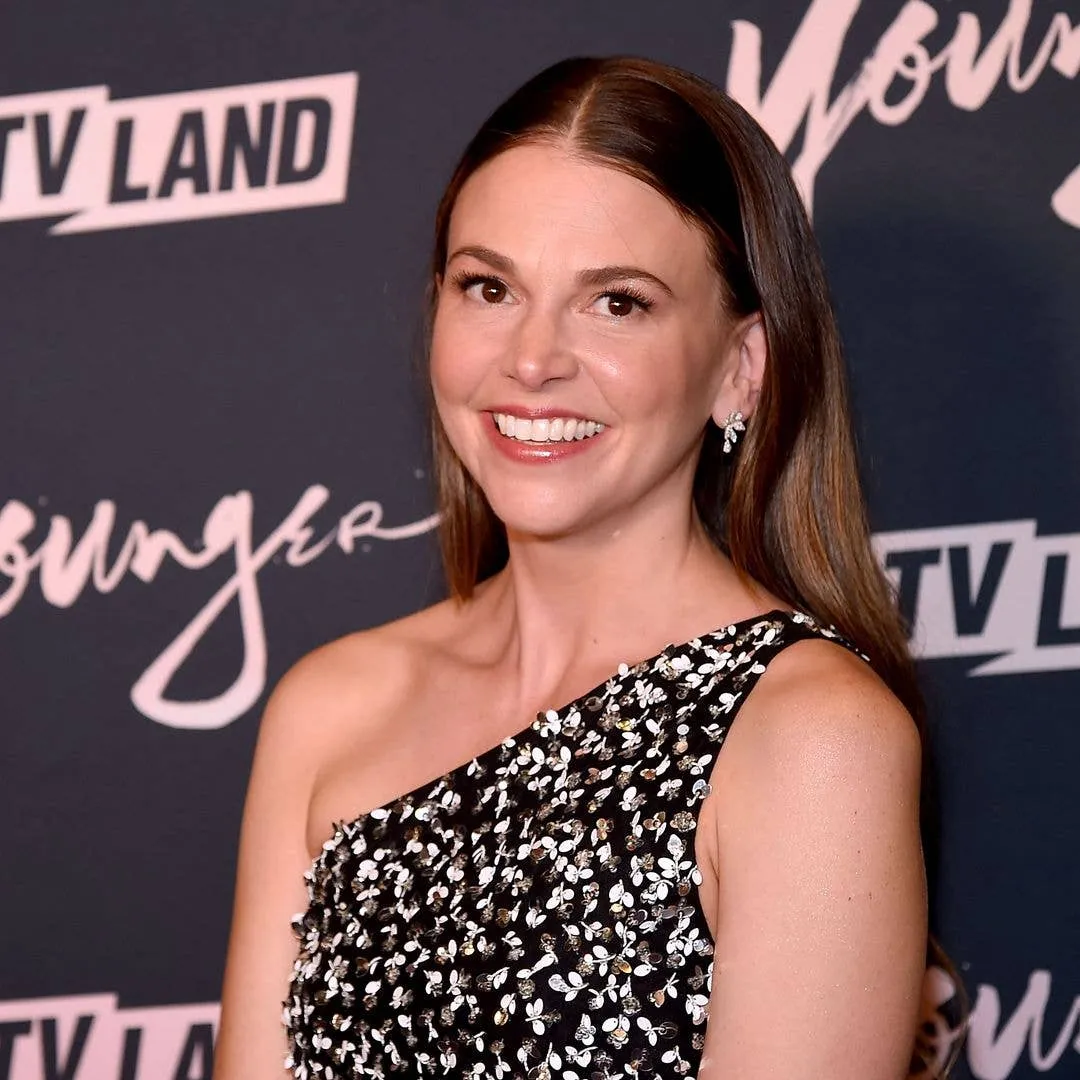 Sutton foster: What Happened with at the 2026 Met Gala?